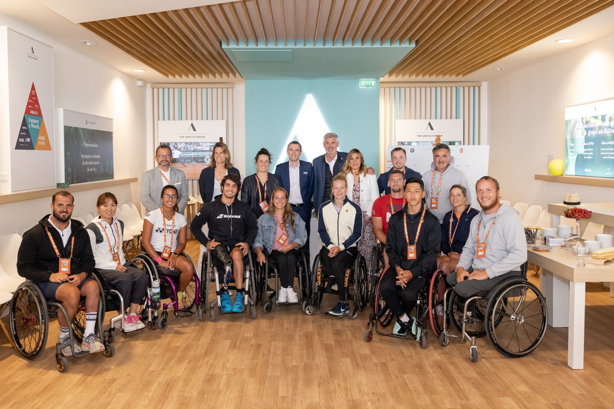 Début des épreuves de #tennis -fauteuil et de quad demain. Cette année, nous sommes fiers d'accueillir + de participants avec un plateau exceptionnel. Et pour la première fois, des matchs auront lieu sur le court Central. Merci à <a href="/AdeccoGroupFR/">The Adecco Group FR</a> pour son soutien sans faille.