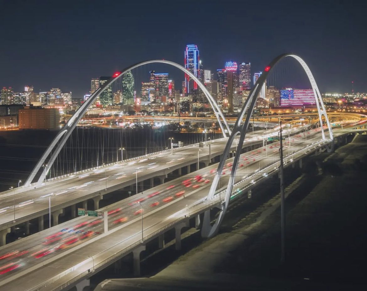 🇺🇸

📷 <a href="/disasterfilm/">Brad</a>