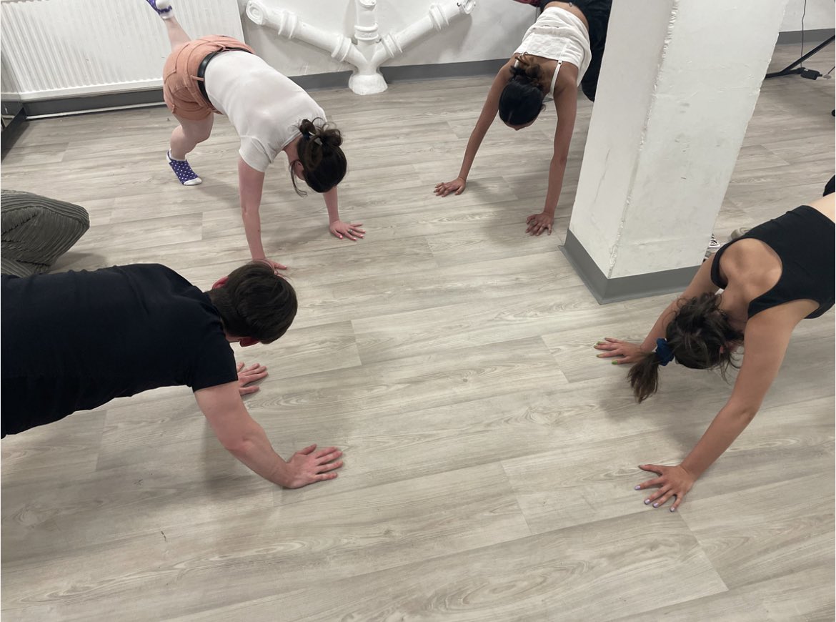 splitnotespace's tweet photo. We love a good warm up! What are your favourite warm ups to do?

Her Hem is on from the 16th - 18th June 
@EtceteraTheatre 

Click the link in our bio to book tickets! 

#warmup #rehearsalroom #newtheatre #newwriting #fringetheatre #londonfringe https://t.co/bJNZXD2R0c