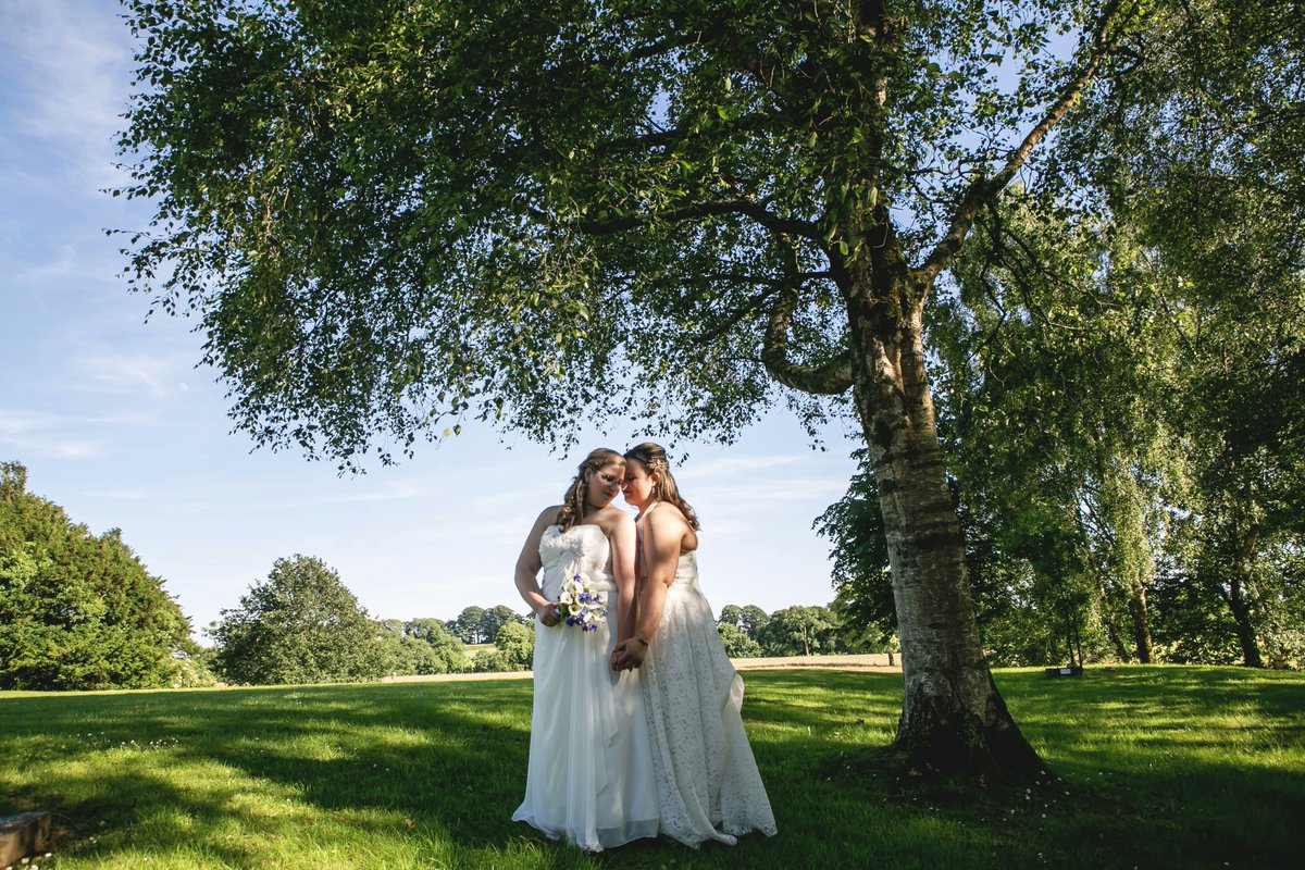 DreamIrishWedd's tweet photo. #Happymonday everyone!
#newweek #gorgeousbrides #wesupportlove #LGBTQ+ #samesexweddings #weddingphotography #weddingsireland #destinationweddings #weddingplanner
Credits: @YvonneVaughan https://t.co/xbbLxmel9h