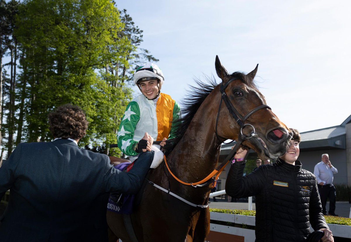 adomcguinness1's tweet photo. What an incredible start to 2022
🚀G1 Al Quoz Sprint 
🍀G3 Amethyst Stakes
🚀Only 4 flat trainers with more     winners 
🍀€1M in prizemoney earnings
🚀Many thanks to my hard working Team
🍀TopSponsor @bt_osullivan 
@ShamrockTBS @thoroughbredsuk @HRIOwners https://t.co/dJpwEYs1Rl
