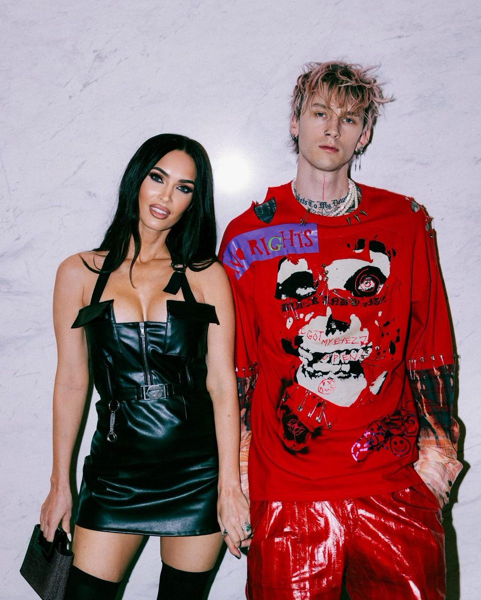 meganxcolson's tweet photo. megan fox and machine gun kelly <3 https://t.co/MxtUAALH6X