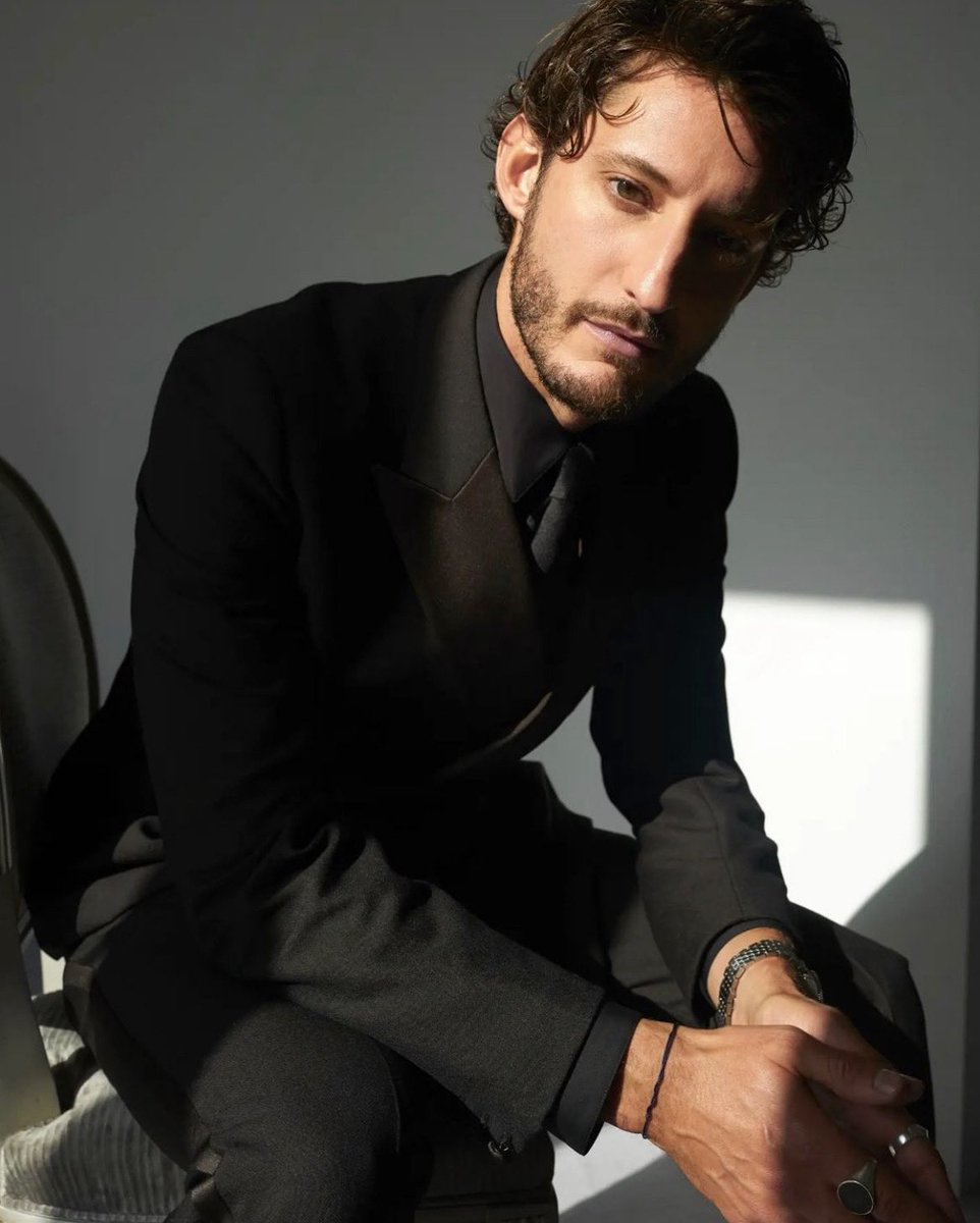 pierreniney's tweet photo. 📸 Saskia Lawaks pour @VanityFair https://t.co/6hx43ydrSp