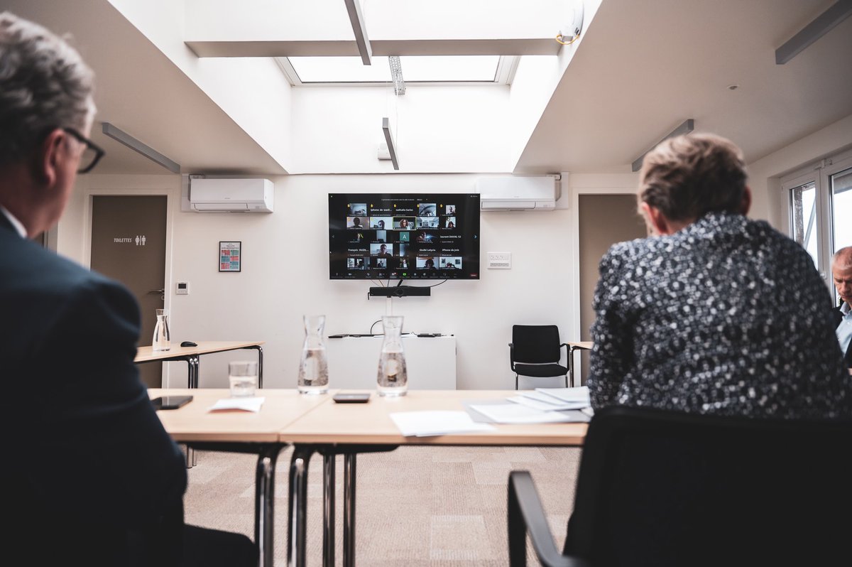 olivierdussopt's tweet image. 🚀 Ce soir avec @Elisabeth_Borne et l’ensemble des candidats de la  majorité présidentielle pour les élections législatives. 

Un seul mot d’ordre : nous mobiliser pour porter ensemble le projet d’@EmmanuelMacron, @avecvous.