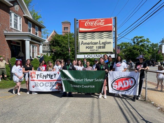 Tenney National Honor, Student Council, Peer Leaders and Students Against Destructive Decisions marched in the Methuen Memorial Day  Parade to honor those who have sacrificed for our country. #MemorialDay🇺🇸