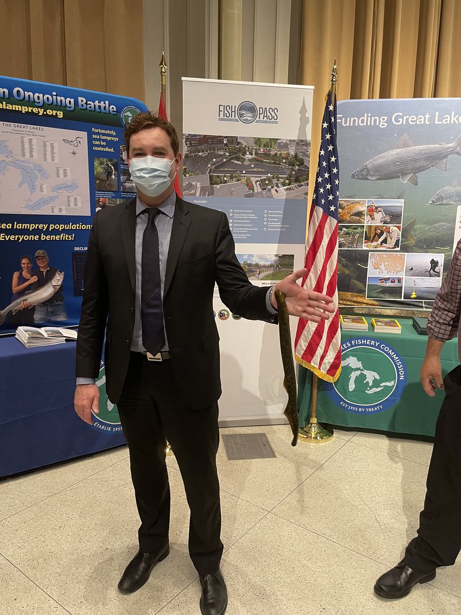 JustinTurple's tweet photo. Appreciated the opportunity to visit with @LampreyControl colleagues on behalf of @FishOceansCAN at Great Lakes Day on Parliament Hill. Also: this happened… #SeaLamprey #DFO #MPO #GLFC #ItOnlyHurtInMyMind https://t.co/zndCWWcRrb