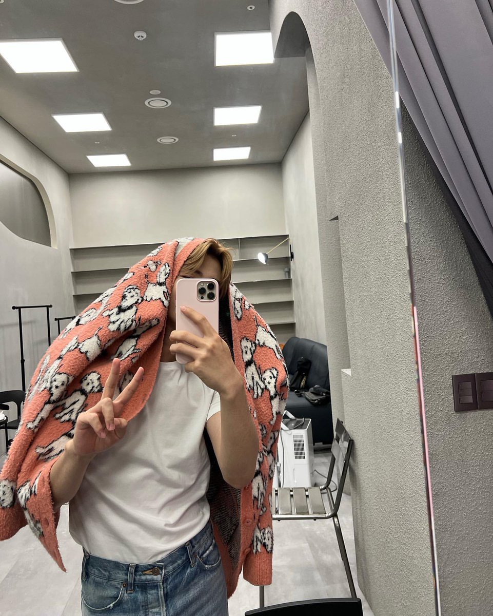 NJMCJS's tweet image. yesterday’s 🍑🧡 #JAEMIN #LIA