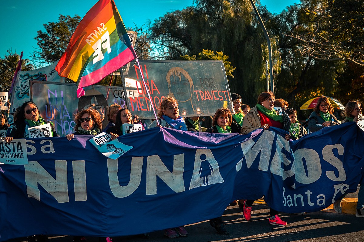 LARR LASA (@larrlasa) on Twitter photo How #NiUnaMenos Used Discourse and Digital Media to Reach the Masses in Argentina
<a href="/AlyssaBedrosian/">Alyssa Bedrosian</a>
bit.ly/3M2CcX8
Image source: commons.wikimedia.org/wiki/File:Niun… How #NiUnaMenos Used Discourse and Digital Media to Reach the Masses in Argentina
<a href="/AlyssaBedrosian/">Alyssa Bedrosian</a>
bit.ly/3M2CcX8
Image source: commons.wikimedia.org/wiki/File:Niun…