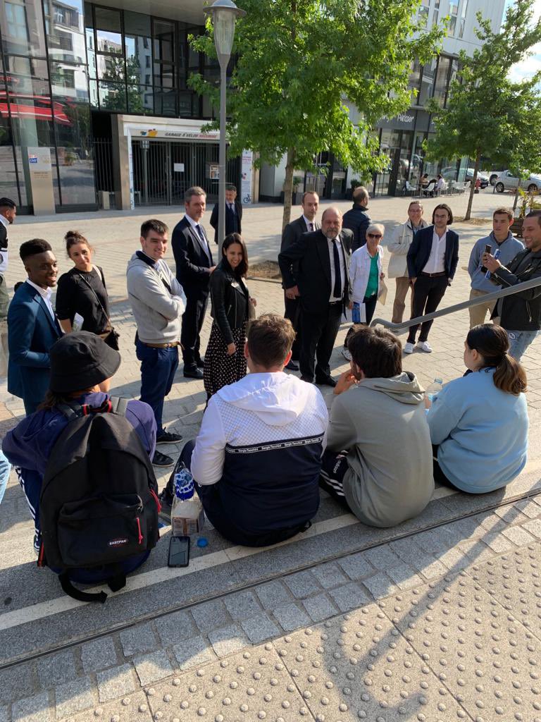 NaimaMoutchou's tweet photo. Ensemble, à l’@AssembleeNat, nous avons fait progresser la Justice de notre pays comme jamais. Merci cher @E_DupondM d’être venu me soutenir ce soir à #Ermont pour qu’ensemble, les 5 prochaines années, nous fassions plus et nous fassions mieux. 💪🏻💪🏻💪🏻⚖️⚖️⚖️ https://t.co/tjxkflhGnL
