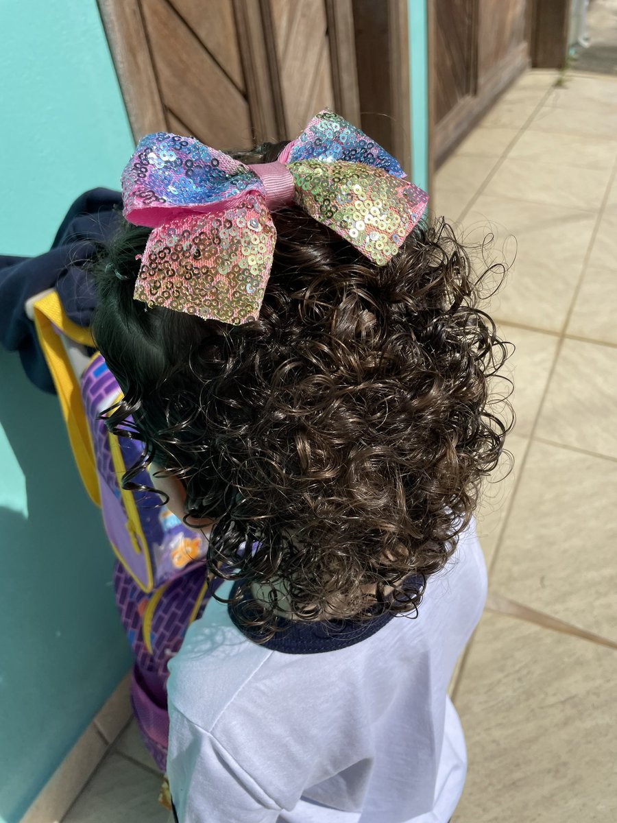 gemelgxx's tweet photo. O cabelo/o que ela usa

Amooo 🥺❤️

#salonline #soscachos https://t.co/Vui0TxLtRE