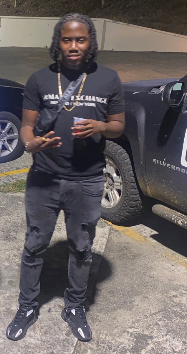 corleonee_jay's tweet photo. Calculated Risk Taker 🎲🥷🏾 #SumToPost https://t.co/5rcOpYrJvW