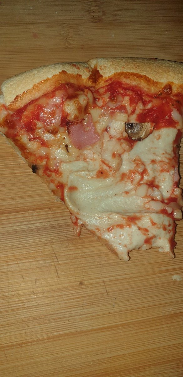hill1985wayne's tweet photo. @PapaLuigi83 Raw pizza dough, food poisoning for me and my partner. I did message on fbook and commented on your photo to make it private but no response. Would like a response! https://t.co/pK1WHZDjyY