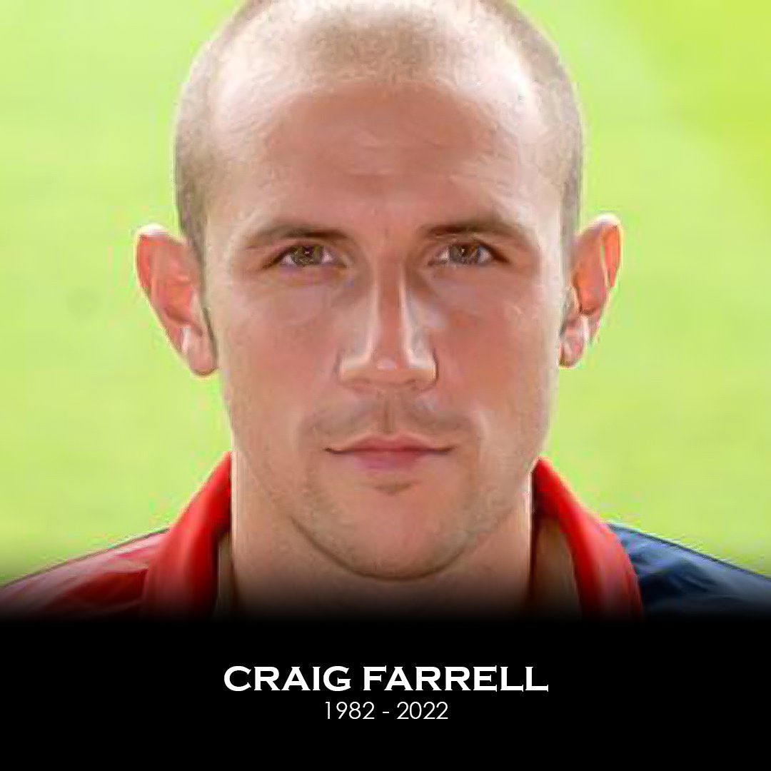 lucyjward_'s tweet photo. Devastated to hear of the death of Craig Farrell. One of the original lads when I started at Leeds. Thoughts with his family and young son 😔 https://t.co/7dtsLmYs1n