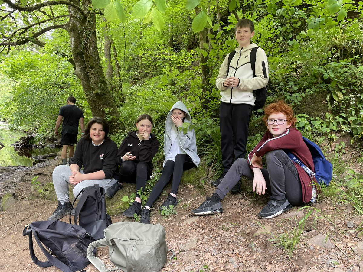 olhs_healthwb's tweet photo. Crackin cycle from OLHS to Chatelherault Country Park π΄ββοΈπ΄ Brilliant effort team!π #ActivitiesWeekOLHS https://t.co/I0o2Fqow2B