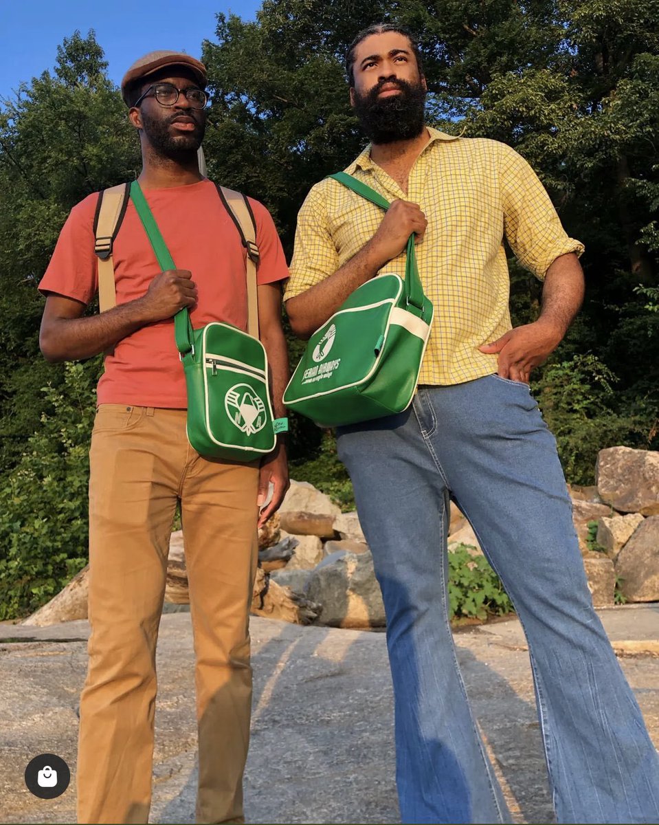 TheAfricanKing's tweet photo. I like how this brand came with something different but still very dope visuals and overall vibe! @ekoretr0 👌🏿 https://t.co/ZlUHGPPq20
