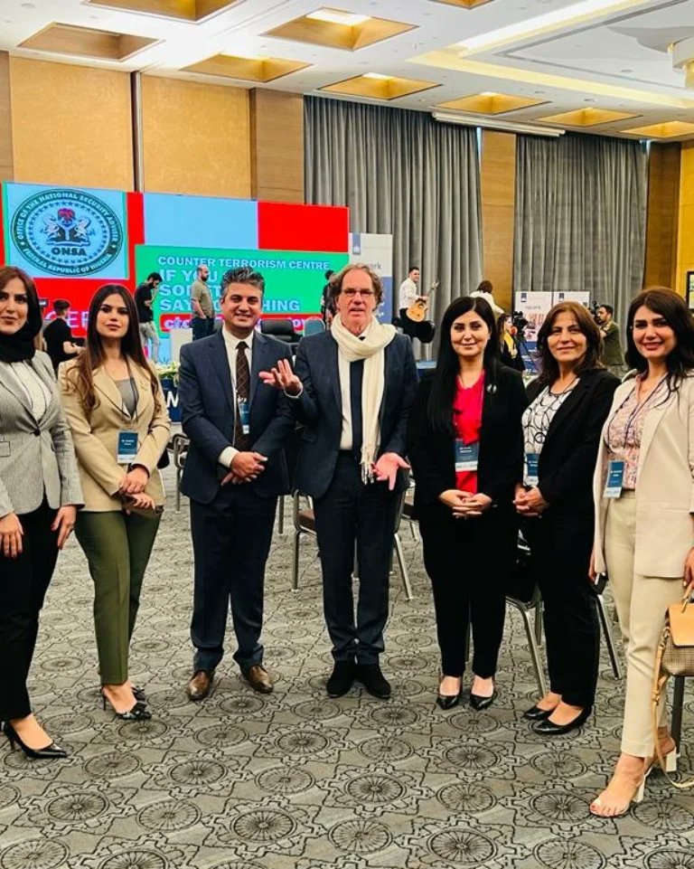 VianZamdar's tweet photo. کۆنفرانسی نێودەوڵەتی (ئاشتی لە ڕێگەی میانڕەوی) کە لەلایەن ڕێکخراوی سپارکەوە سازدرابوو.

The international conference of (Peace Through Moderation) which was held by spark organization.

#peacethroughmoderation
#spark https://t.co/wpSnuNl6Rf