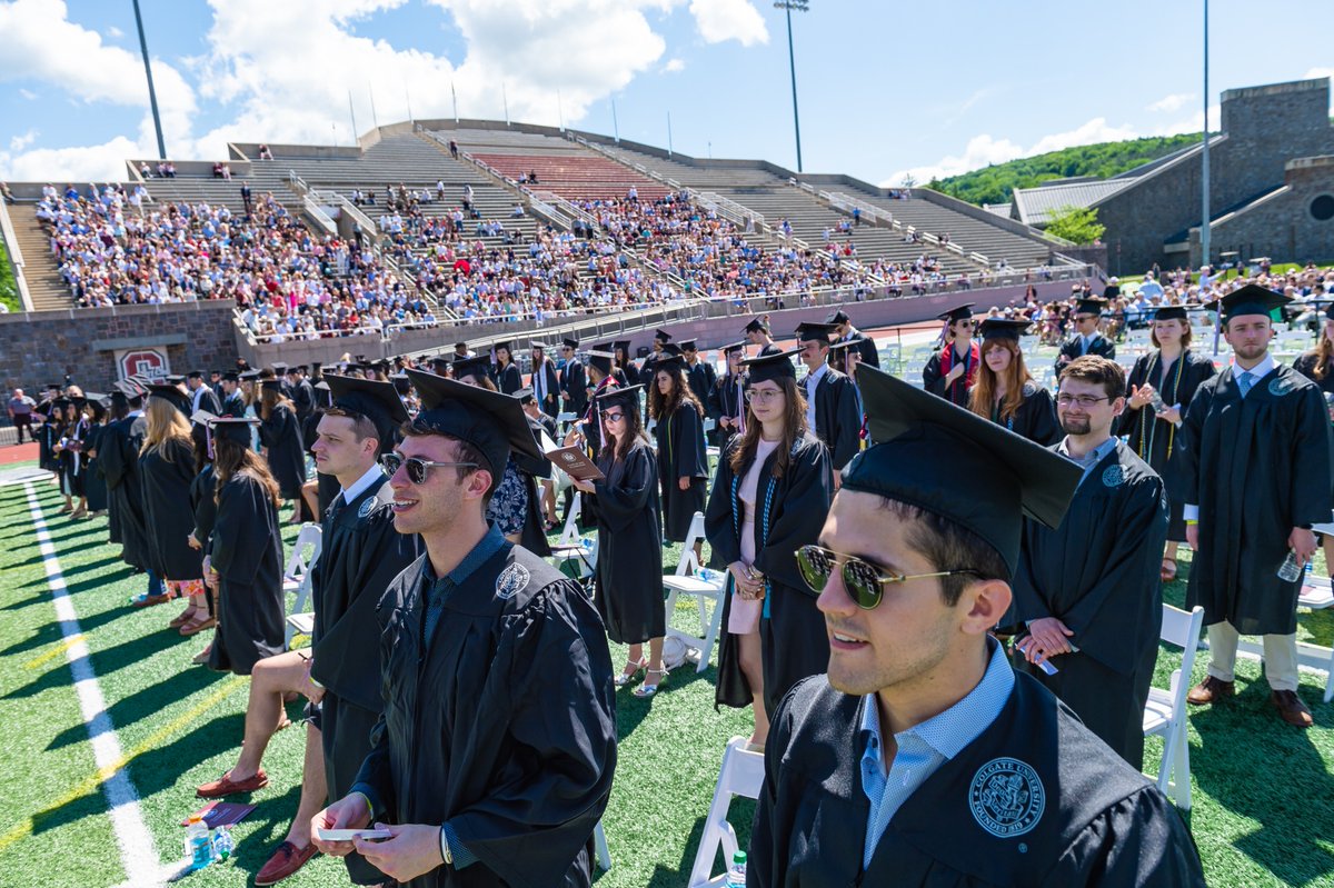 colgateuniv's tweet photo. Yesterday, we celebrated #Colgate2020 on campus. Finally.
Read about the weekend events: https://t.co/hC0B2hMGg4
For more photos: https://t.co/5YgWAQAd9Q https://t.co/P8bNDe2nU6