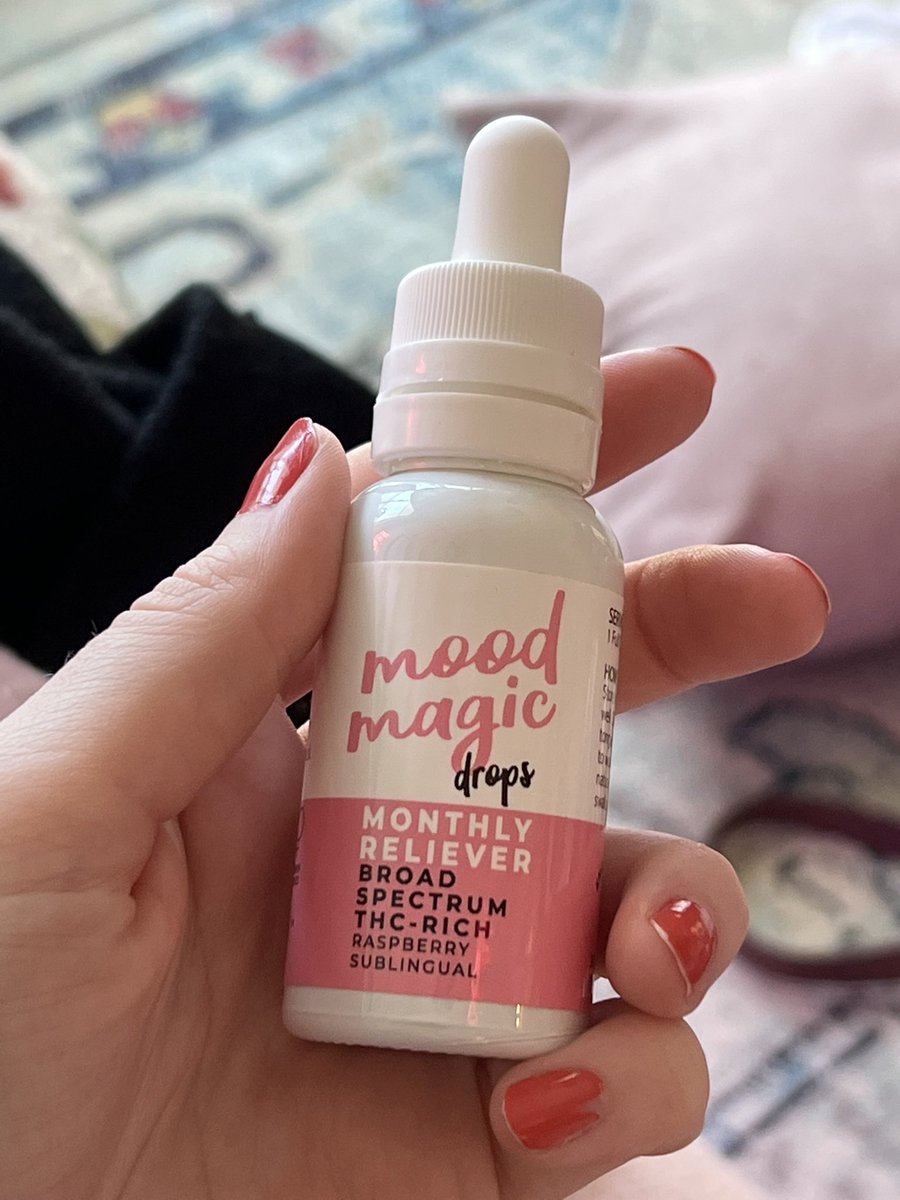 Okay even tho its got gendered packaging, <a href="/YummiKarma/">Yummi Karma™</a> Mood Magic drops are deadass helping my god awful period and I definitely recommend them!