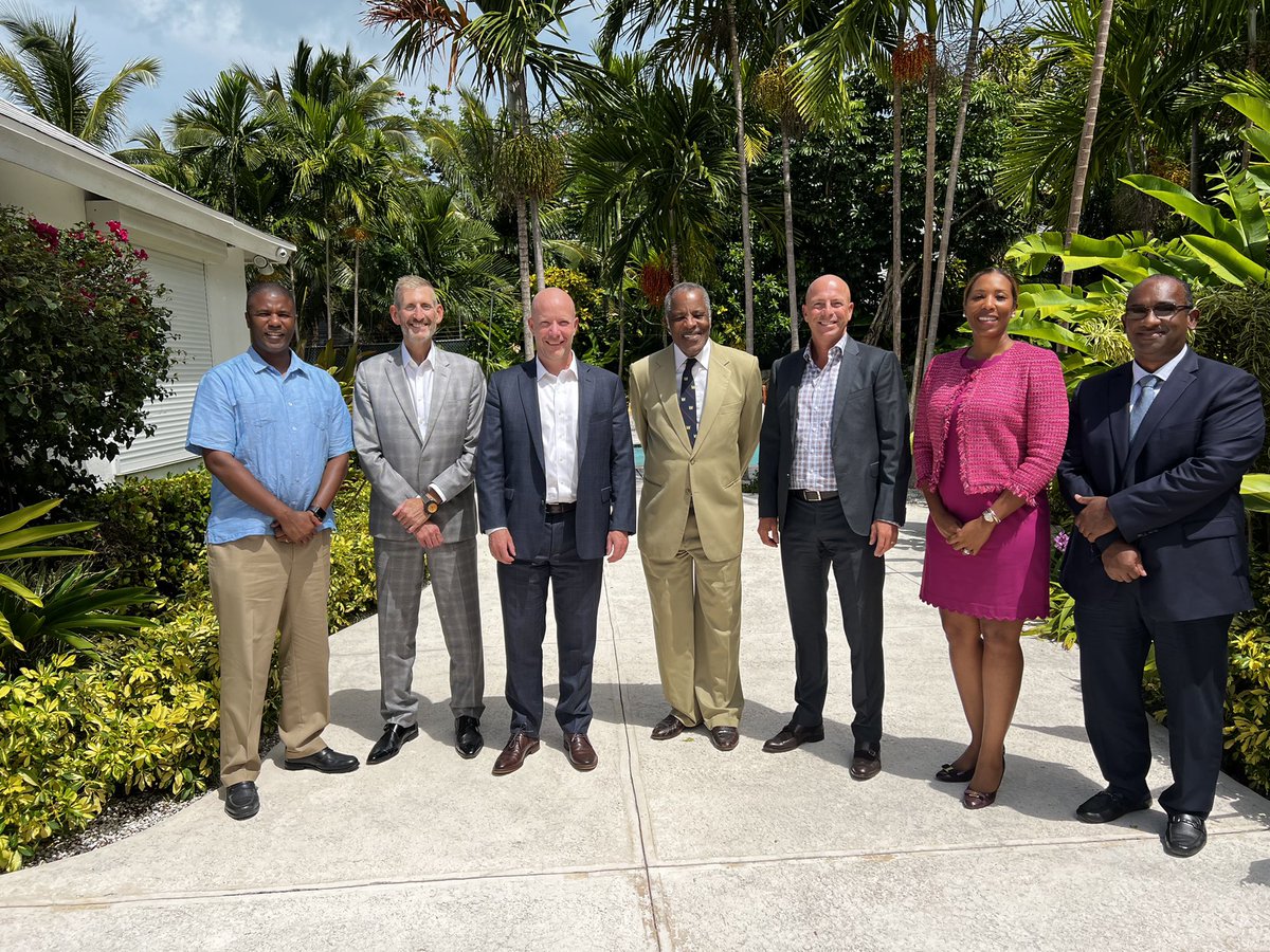Sunshine Holdings execs meet with regional and global leaders of Royal Bank of Canada.