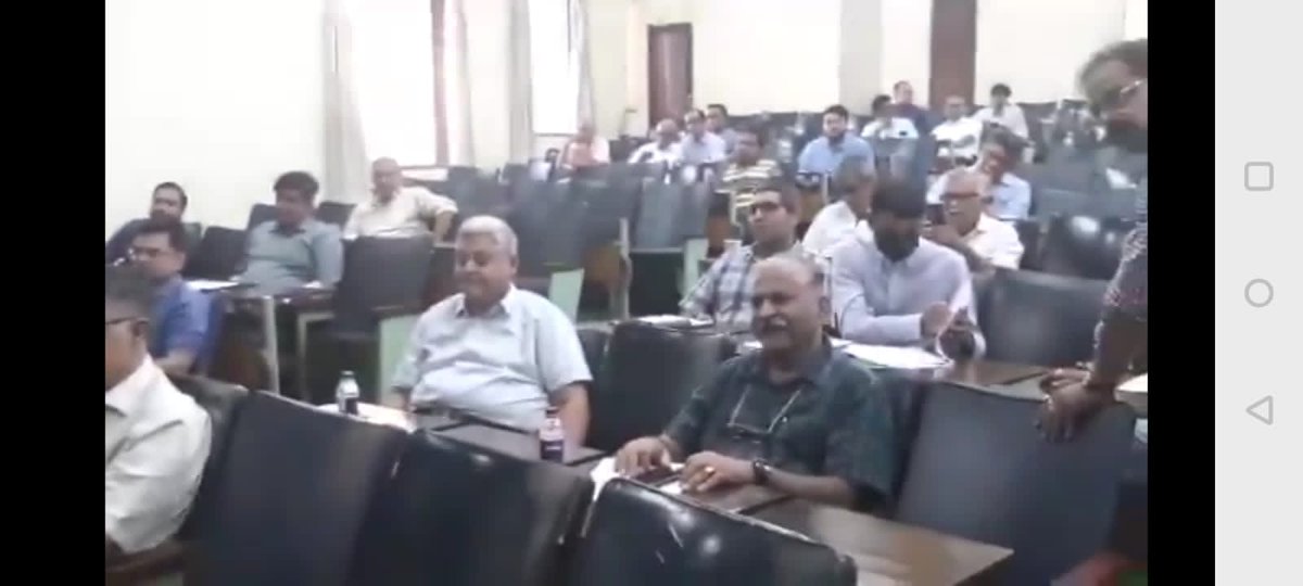 rajiv_lochan tweet media