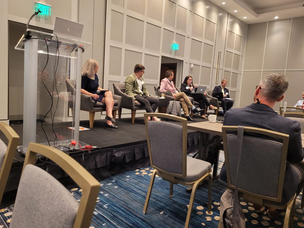 Excited to be moderating a 🇨🇦-🇬🇧 panel discussion on #HigherEd with <a href="/wales_global/">Global Wales</a>, <a href="/univcan/">Universities Canada | Universités Canada</a>, <a href="/UWTSD/">University of Wales Trinity Saint David</a> &amp; <a href="/NorthumbriaUni/">Northumbria Uni</a> as part of #EduCanada Canada Day in May <a href="/NAFSA/">NAFSA</a>! Some great discussion on COVID-19, #ResearchSecurity &amp; UK opps for partnership development #PostBrexit.