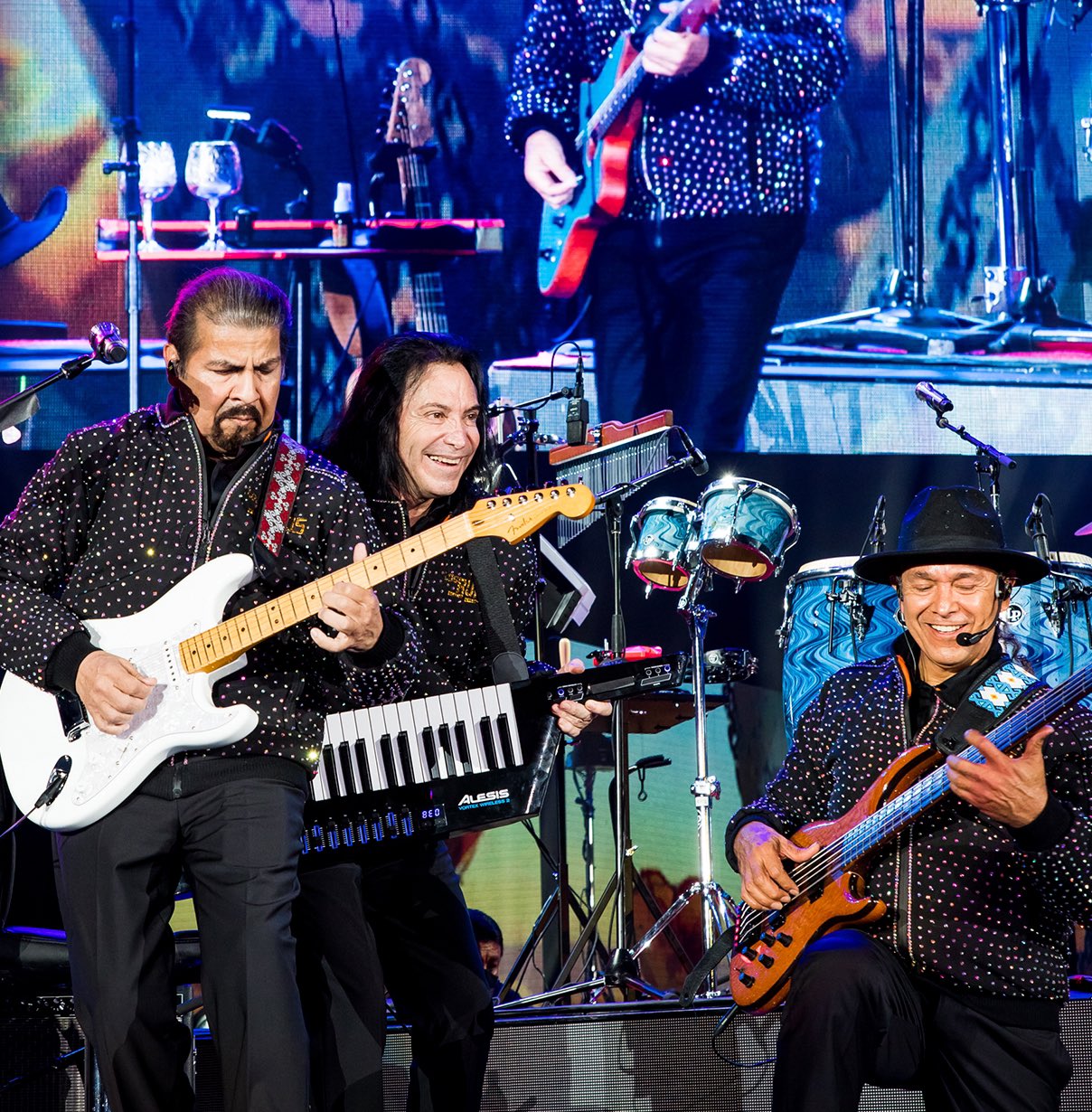 Oliver martinez on Twitter "somoslosbukis Los bukis. Son. Lo mejor