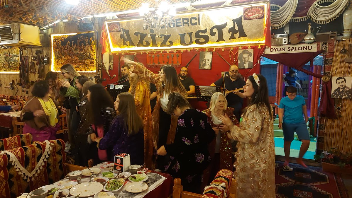 one_climate's tweet photo. Erasmus + Turchia, Italia, Spagna, Polonia. https://t.co/fTGtx84vnv