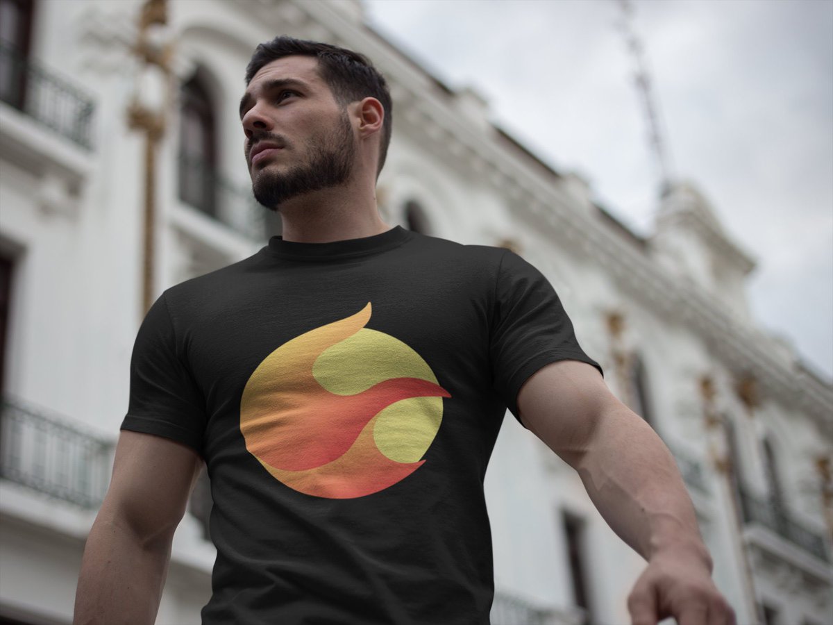 NFTcryptoshirt's tweet photo. Excited to share this item from my shop: New Luna tshirt #luna #lunatics #luna2 #terra https://t.co/wNl90Fa5ee https://t.co/u4YiqxT7aY