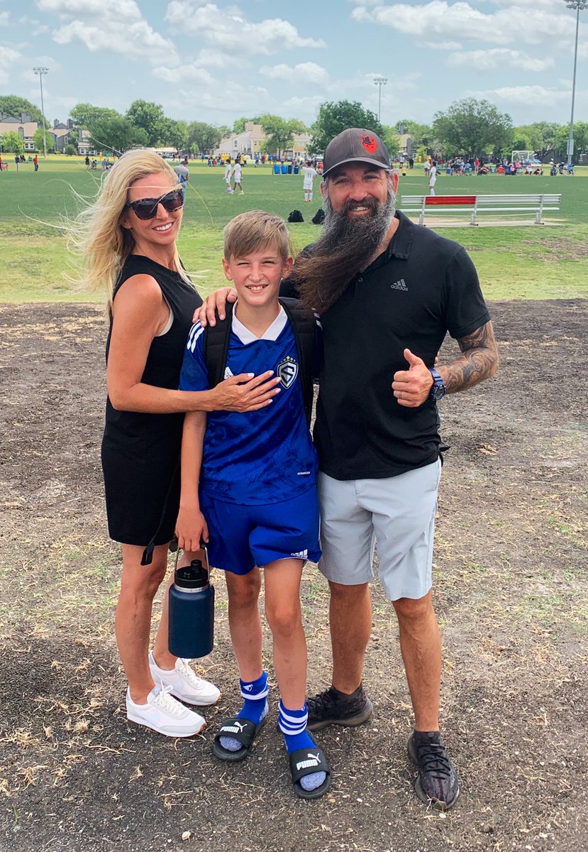 #24🦅 Damon Gochneaur tweet media