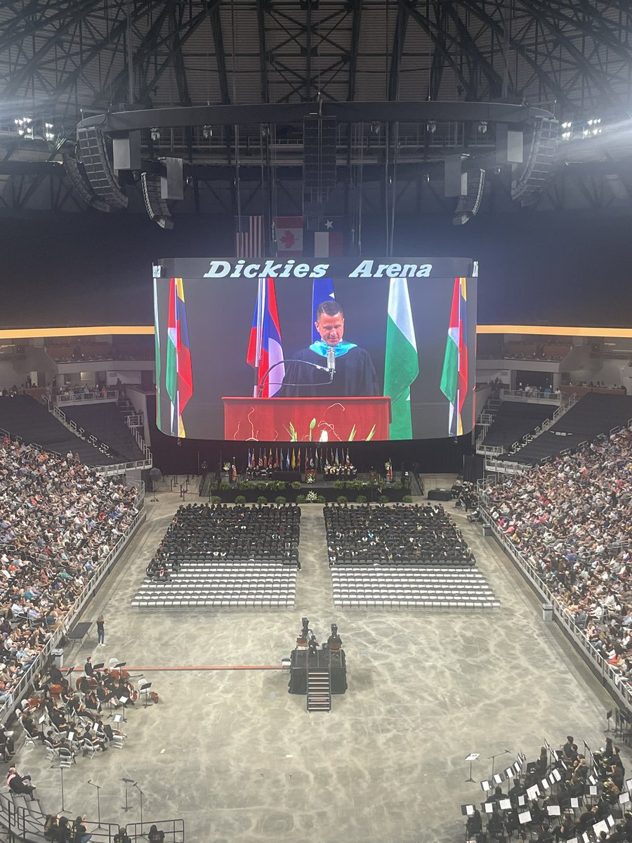 Congratulations <a href="/FossilRidgeKISD/">Fossil Ridge High School</a> 2022 graduates! #KISDGrad22 @DrRDubKellerISD