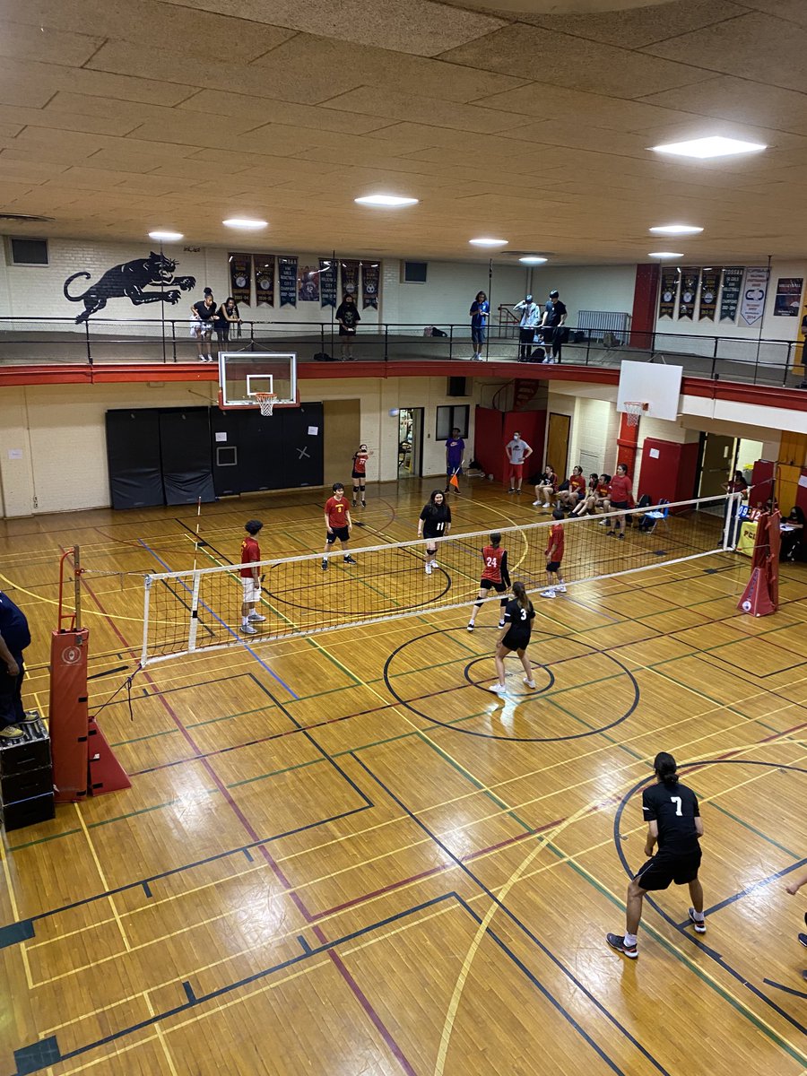 Great playoff action by our Parkdale Panthers Co-Ed volleyball team. Panthers win in third and deciding game 19-17!