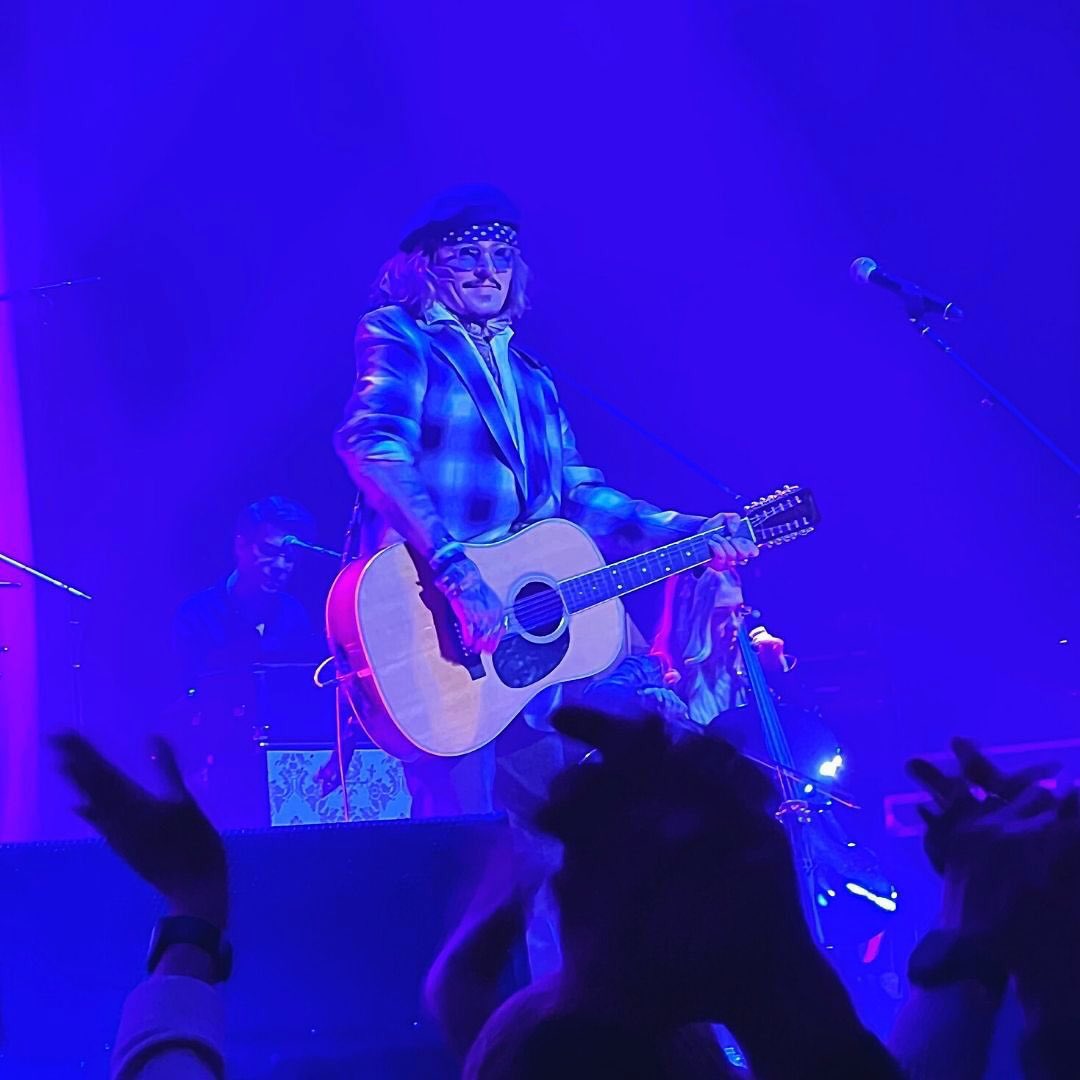 Pop Crave tweet media