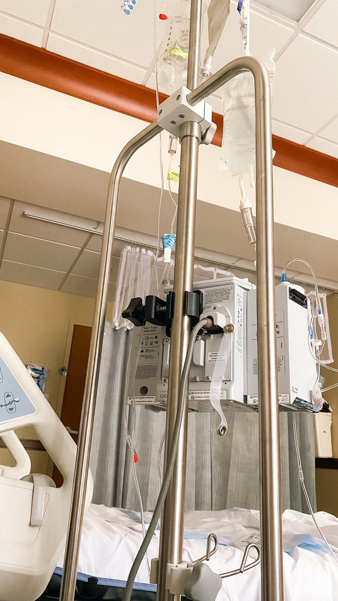 SaraRingerSharp's tweet image. POV: Looking at my empty hospital bed from this reclining chair because I find hospital beds horribly uncomfortable. 😂 So here in this chair I have been and shall remain as I try to get rid of this blood infection