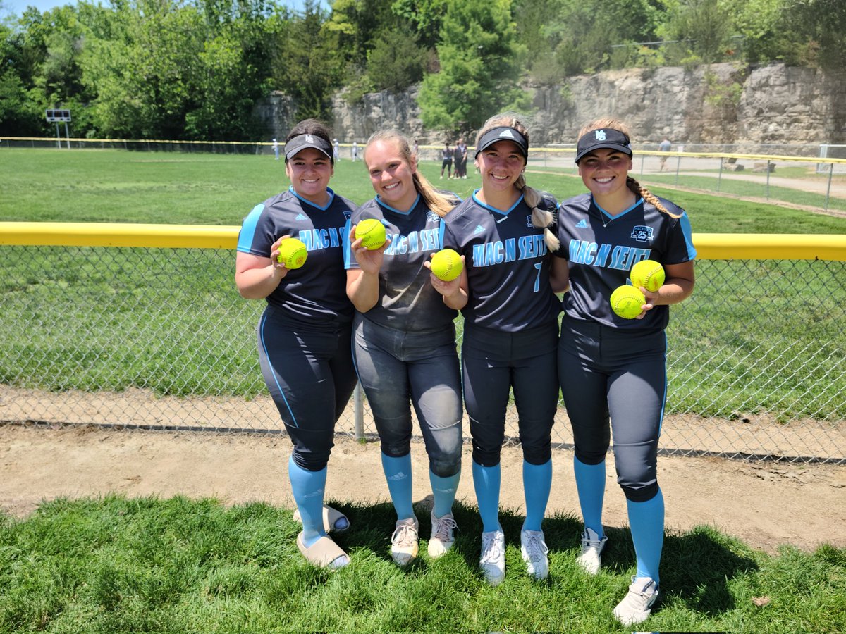First tournament of the summer bomb squad.

<a href="/gracewoods_/">Grace Woods</a> 💣
<a href="/BrookeShifflet5/">Brooke Shifflett</a> 💣
<a href="/Brown07Mia/">mia brown</a> 💣
<a href="/abi_beaman/">Abi</a> 💣💣