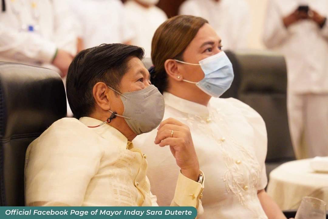 __poseidonII's tweet photo. Ang pagkapanalo ng tambalan nina President-elect Ferdinand ‘Bongbong’ Marcos, Jr., at Vice President-elect Sara Duterte-Carpio ay naghatid ng panibagong pag-asa sa maraming Pilipino na dumaranas pa rin ngayon ng kahirapan.
https://t.co/seeanFT3L8 https://t.co/XH82byc3kl