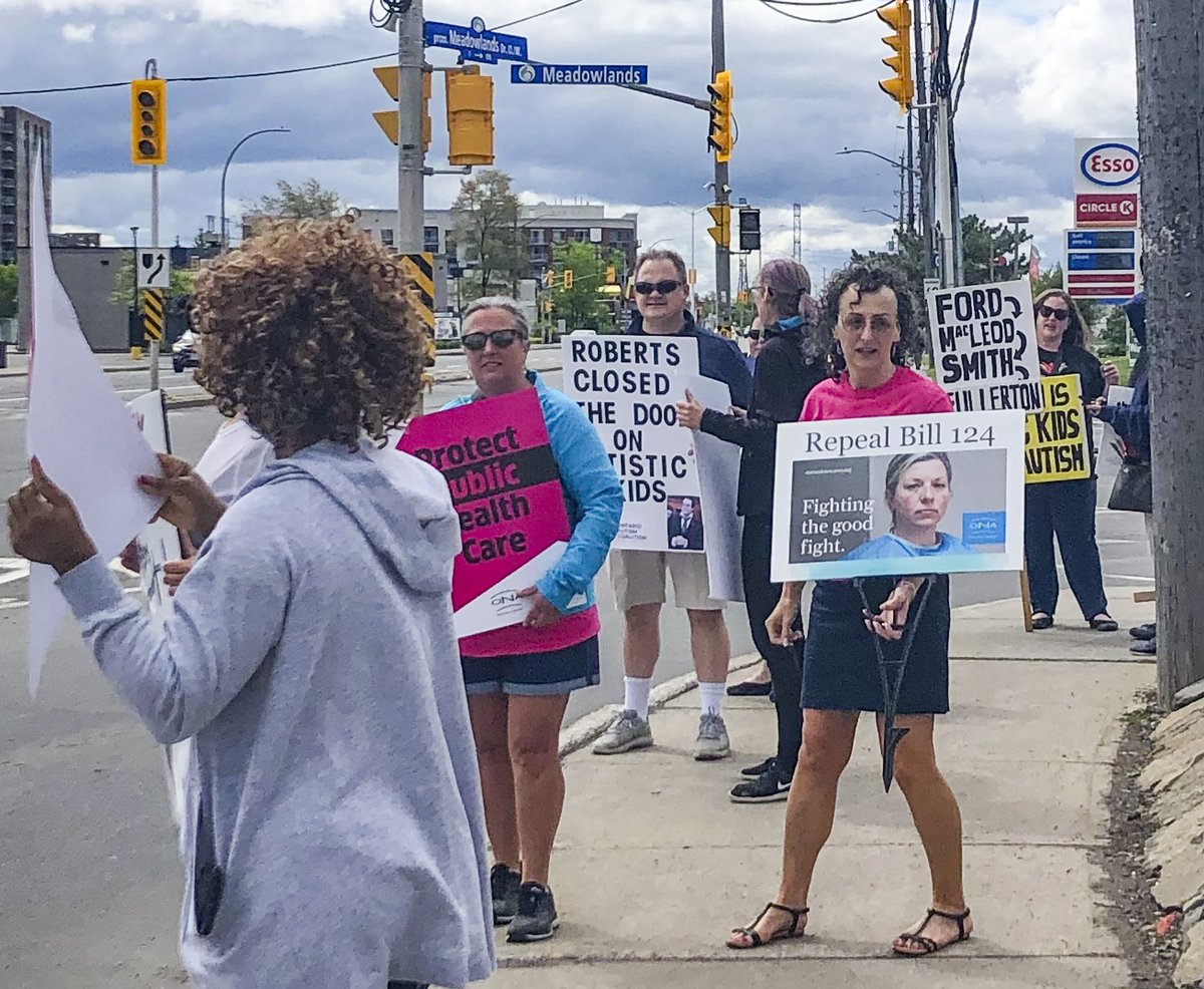 Ontario's health-care professionals have taken to the streets demanding respect from the next government. These members were in the swing riding of Ottawa West Nepean, where Conservative <a href="/JR_Ottawa/">JR_Ottawa</a> won by only 175 votes in 2018.
Your vote WILL make a difference on June 2! #ONPoli