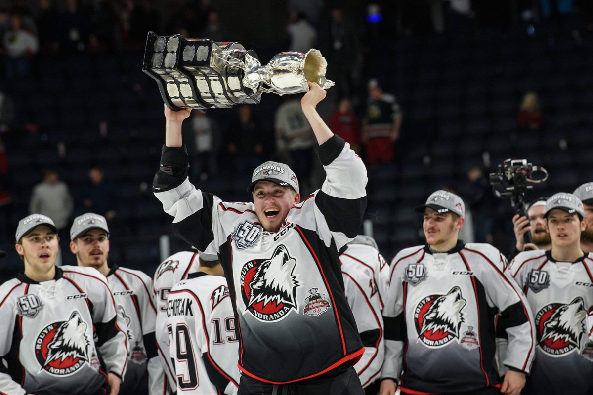 Un étudiant de la game, toujours aux aguets et un grand désir de se surpasser dans les moments importants! Bib deviendra un excellent coach et une précieuse addition pour les Sags et leurs joueurs! 👏

<a href="/FilBibeau10/">Félix Bibeau</a> best of luck in your new challenge, wish you best!