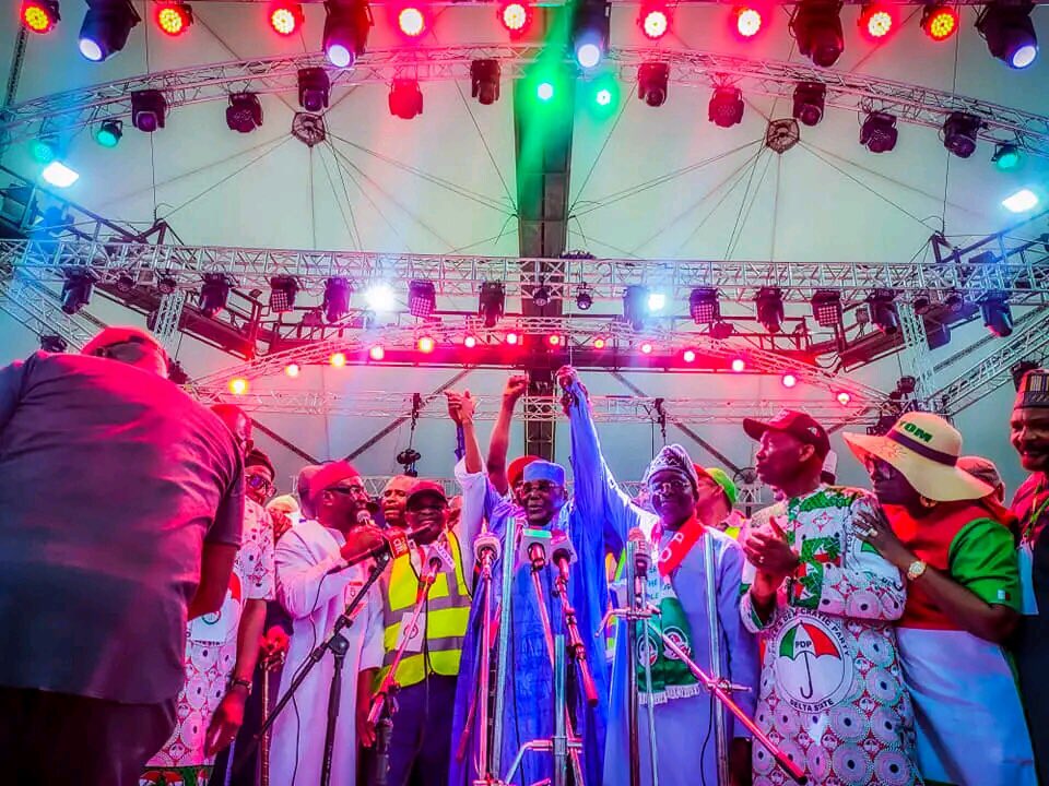 Rayyan_Tukur's tweet image. North east flying with @atiku
North west flying the @atiku
North central flying the @atiku
South east flying the @atiku 
South west flying the @atiku 
South south flying the @atiku 

#PDPPresidentialPrimaries #PDPPresidentialPrimary #PDPDecides #AtikuKawai