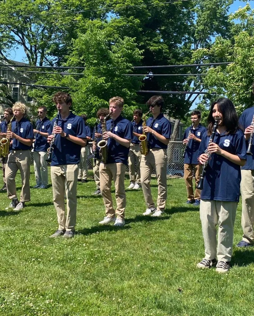 Amazing parade weather. Thanks <a href="/danwoog/">Dan Woog</a> for catching the band in action!