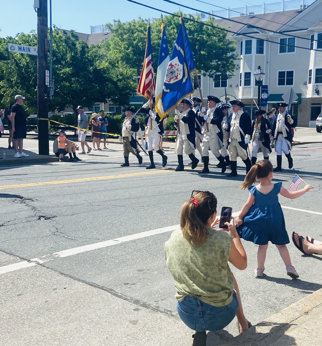 BlauForD30's tweet photo. Started today at the East Greenwich Memorial Day Parade and then went over to West Greenwich for a lovely parade and Memorial Day ceremony. This #memorialday we honor those who made the ultimate sacrifice in service to our country and to their families. #WeRememberYou https://t.co/C7LgMOP65X