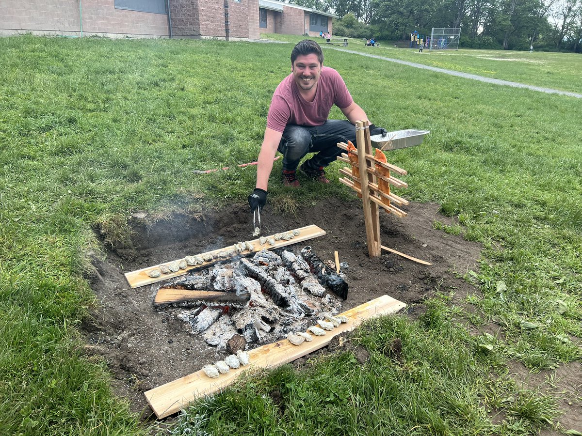 Dr_SWilton's tweet photo. Such a beautiful day was spent with @RogersSD61  and @SPD_Community on making drums together this school year and going through the teachings together 🙌🏽 over several sessions. Today we closed off this work in a good way by having a Salmon feast and gifting the drums to the SPD. https://t.co/TVURRW5A4P