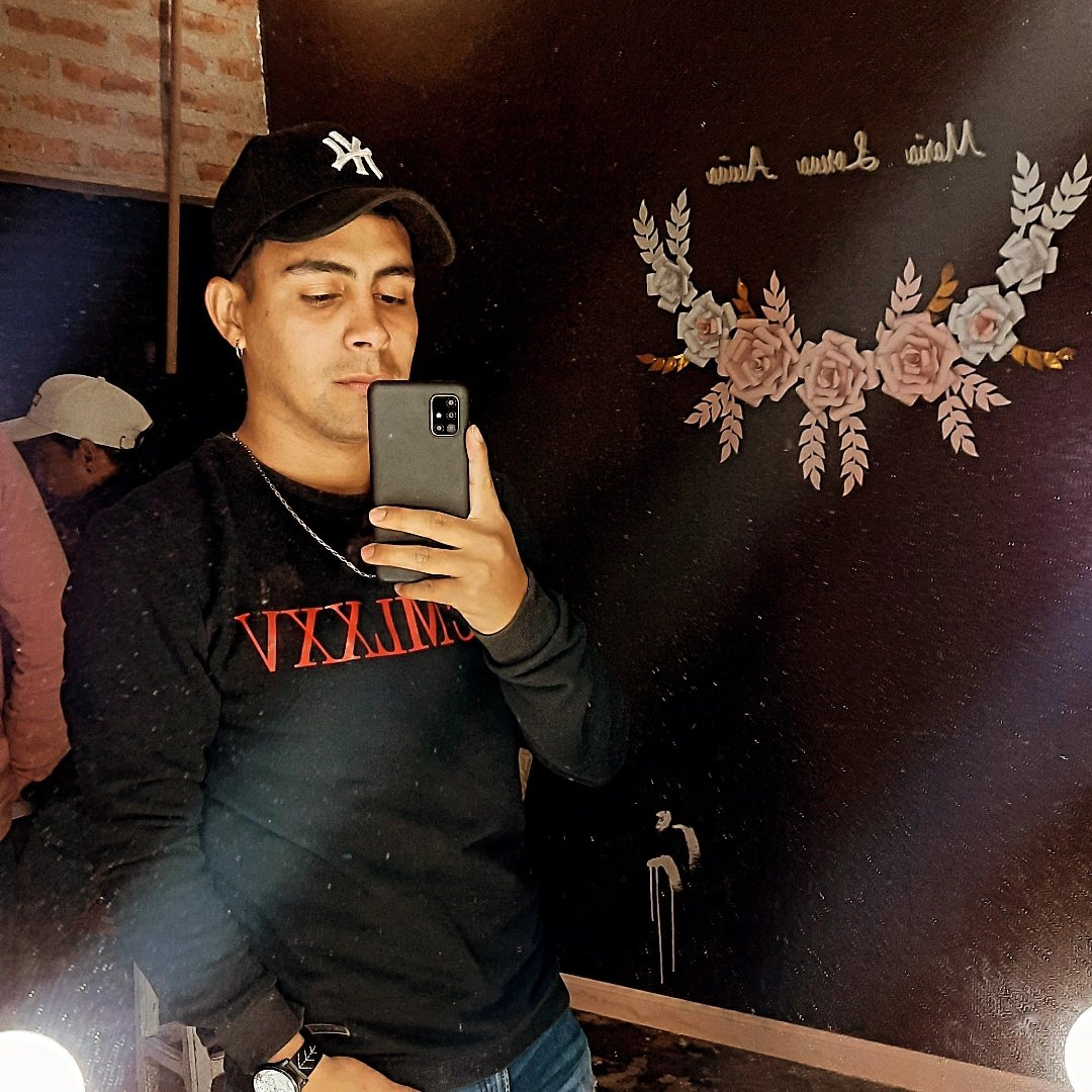 NachoGomez010's tweet photo. #NuevaFotoDePerfil https://t.co/xGJwldlaIT