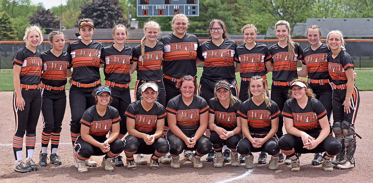 Goodluck to DIV Bradford &amp; Coach Schaffer on their trip to the state softball tournament. @RailroaderF #Final4 #AreaSoftball #OHSAAsoftball