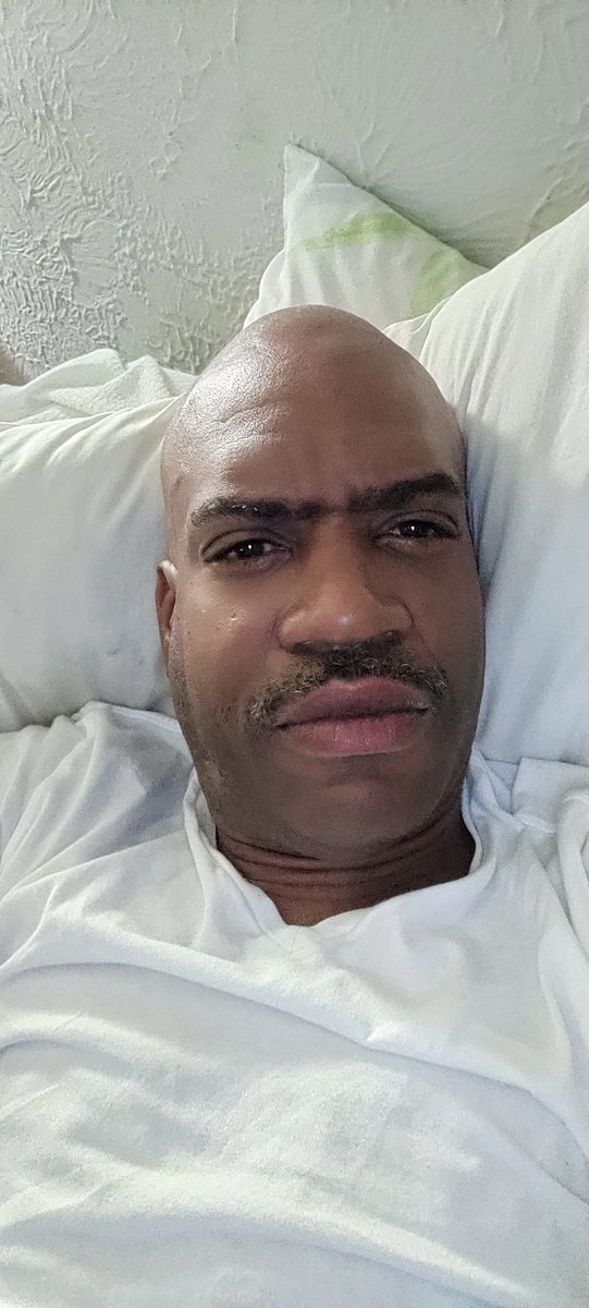 dirkdigga's tweet image. Wake up Face .
#me #unclepreston #love #life #god