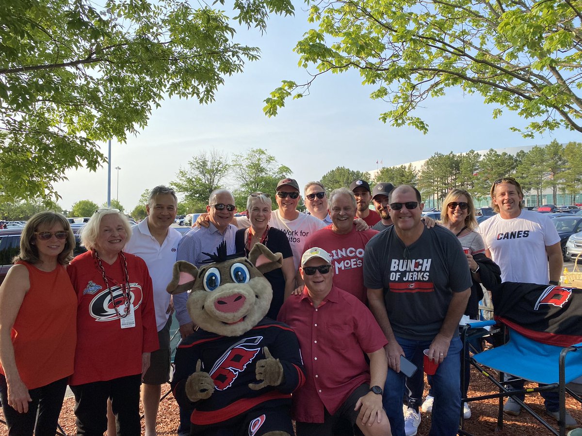 DM_Callaghan's tweet photo. Ready for Game 7 @canes #caniactailgates #caniacsmiles https://t.co/Chw8Fbvf86