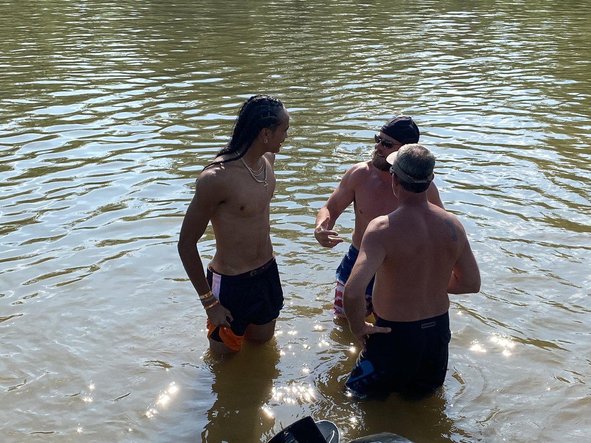 TheRBCoach's tweet photo. Thanks Vol Nation we had fun. @nico_iamaleava8 @Nic_Iamaleava @MaddenIamaleava best time on the Lake…. Now who has Bar’B-Q? https://t.co/Aom50XsWDK