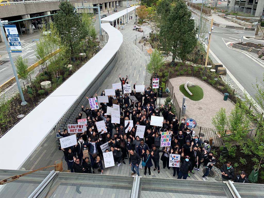 iamll16's tweet photo. IAM members rally for fairness at Vancouver Airport https://t.co/hm4JLB09sV #IAM #IAMAW #union #canada #DL140 #LL16 #labour #YVR https://t.co/J5AAzeuGto
