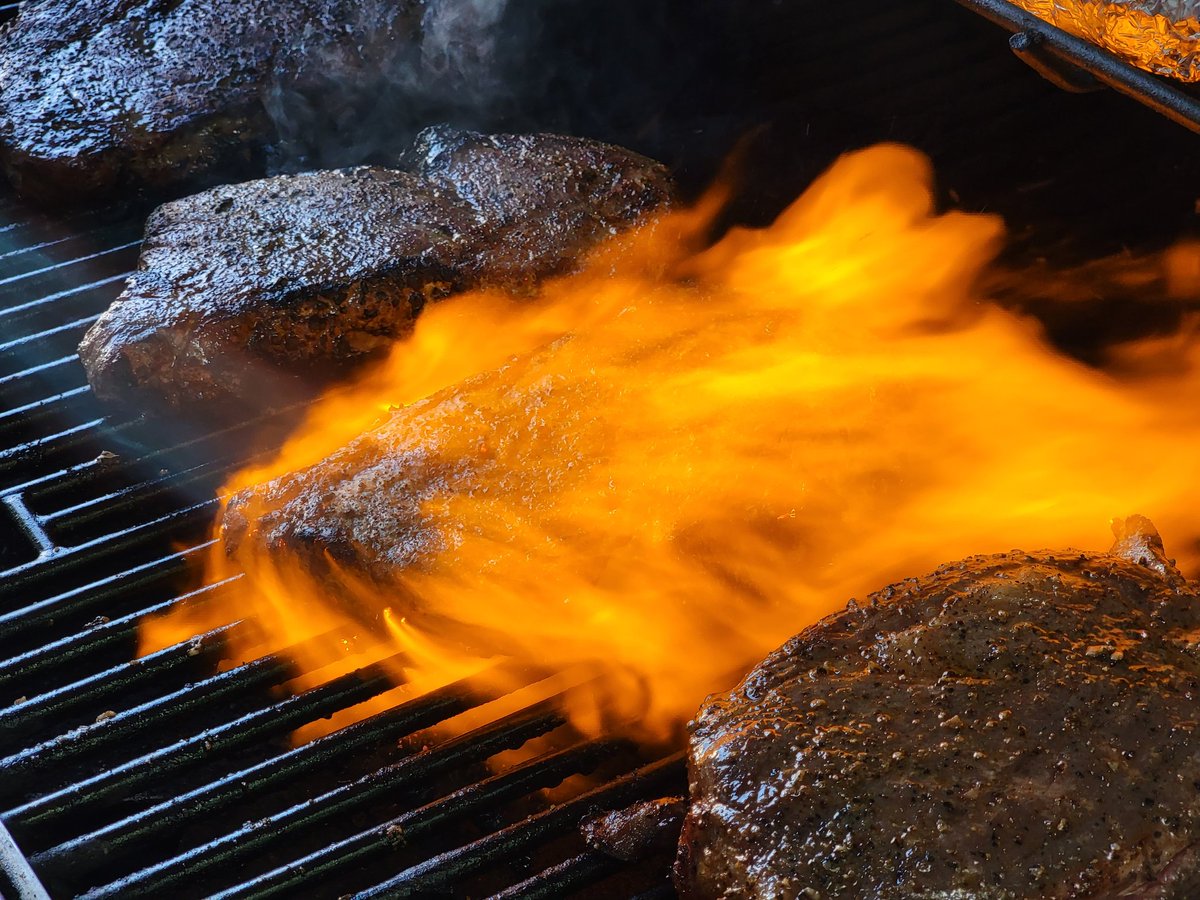 RahKoGen's tweet image. The only way I make steaks now