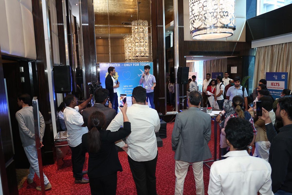 AsslamIShaikh's tweet photo. It happens only at Aliff 😃

Divesh Totlani - an @aliffoverseas Alumni currently studying at @StirlingCampus shared his #UK 🇬🇧 experience at Aliff fair held on Sat 28 May at Sofitel BKC

Aliff fair … a uniue experience for stduents &amp; parents to explore #studyabroad https://t.co/5cGaENZ2zi