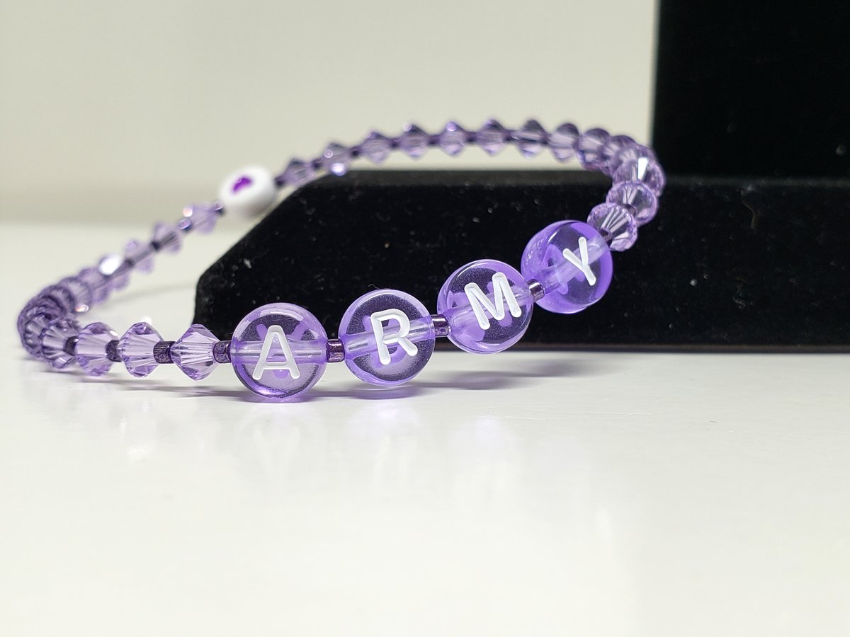bludolfin0613's tweet photo. Giveaway!!!! I will make this #BTSARMY Love Myself bracelet custom in your size.  Please FOLLOW this account and COMMENT so I have your twitter handle. I will pick a winner on June 13th using a random name picker and DM you for your address if you are the winner.  Good Luck! https://t.co/HCAnKuEGWW
